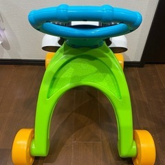幼児用歩行器の画像