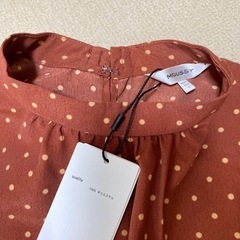 【MOUSSY新品】ドット柄 ノースリーブブラウス　フリーサイズの画像