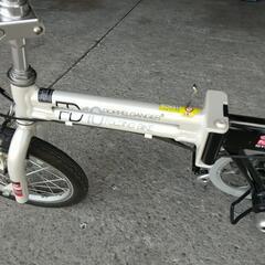 折り畳み自転車 １６インチの画像
