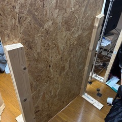 手作り　パーテーション　OSBボード
の画像