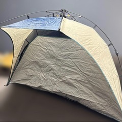 QUICKCAMP × BAYFLOW ワンタッチサンシェード（2〜3人用）の画像