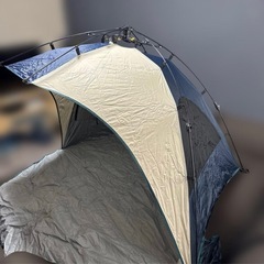 QUICKCAMP × BAYFLOW ワンタッチサンシェード（2〜3人用）の画像
