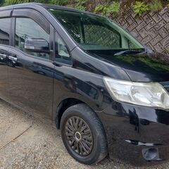 日産セレナ /116,662 km/年 22 /車検2年の画像