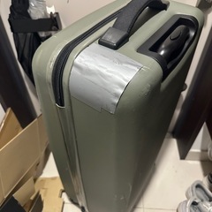 ハーシェル　スーツケース　大きいの画像