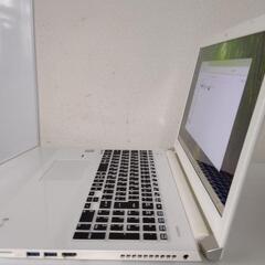 東芝 i7-7500U/DDR4 8GB/SSD256GB/Windows11の画像
