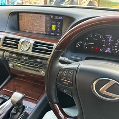 レクサス　LS460  C Iパッケージの画像