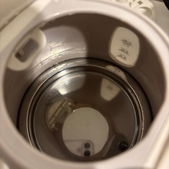 電気ポットの画像