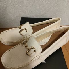 レディース本革モカシン　の画像