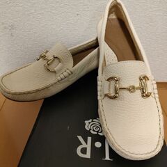 レディース本革モカシン　の画像