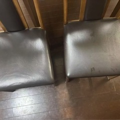 ダイニングテーブルの画像