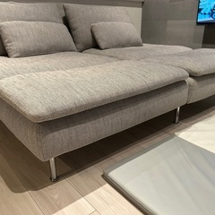 ソファ　IKEA ソーデルハムン　寝椅子2つ連結済みの画像
