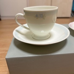 happines　ティーカップ2個セットの画像