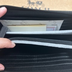 coach長財布新品未使用の画像