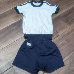 市内公立園の体操服の画像