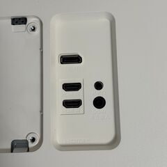 美品 LG モニター ディスプレイ 32UN650-W 31.5インチ4Kの画像