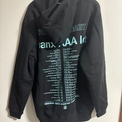 AAA パーカー黒
の画像