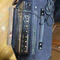 ローランドアンプ1個6,000円、2個10,000円の画像