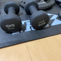 筋トレ　ダンベル　の画像