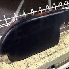 ハイエース アームレスト 運転席のみの画像