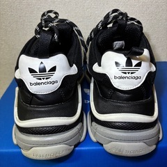 BALENCIAGA adidas トリプルs 40 ブラック・ホワイトの画像