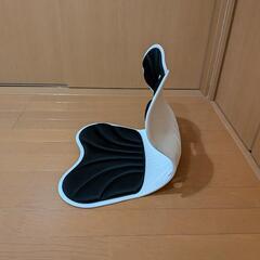 骨盤・姿勢矯正椅子（サポートチェア）の画像