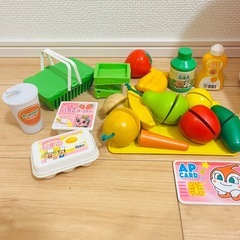 アンパンマンレジと木製おままごとセットの画像