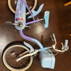 子ども自転車 アナと雪の女王　前カゴ、補助輪付き　トイザらスで購入　キッズ自転車の画像