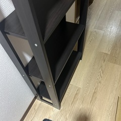 美品　本棚5段の画像