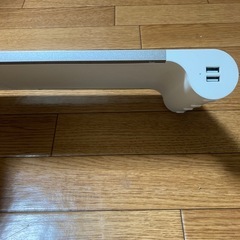 モニタースタンドキーボード収納スタンドの画像