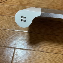 モニタースタンドキーボード収納スタンドの画像