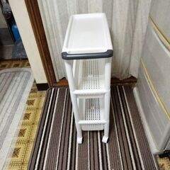 【超美品!清潔!!】3段キッチンスリムワゴン(キャスター付き)の画像
