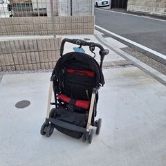 combi F2 ベビーカーの画像