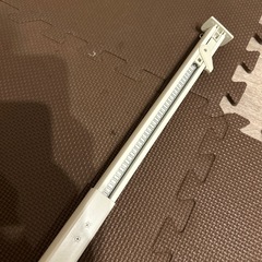つっぱりカーテンレールの画像