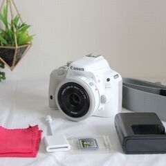 Canon Kiss X7 ホワイト 標準ズームセット 一眼レフカメラの画像