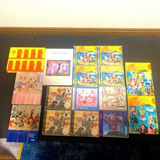 TWICE CDまとめ売り (ろき) 綾歌のCD《K-POP》の中古あげます