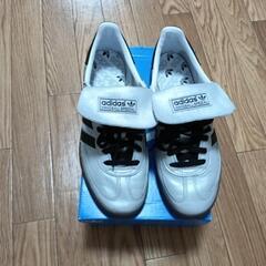 Adidas spezial の画像