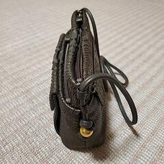 ショルダーバッグの画像