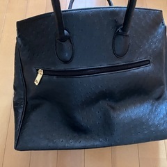 roberto cavalli オーストリッチレザー ゴールド金具 黒の画像