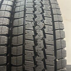 DUNLOP LT03M 205/85R16 117/115L LT 16インチ ライトトラック用 スタッドレス 2本 21年製 バリ溝 デュトロ タイタン アトラス等　(KTB331)クレジットカード QRコード決済可能の画像