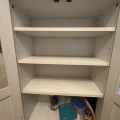食器棚の画像