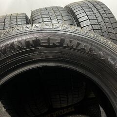 DUNLOP WINTER MAXX WM03 215/60R16 16インチ スタッドレス 4本 21年製 バリ溝 ヴェゼル CX-3 エスティマ マークX等　(KTB322)クレジットカード QRコード決済可能の画像