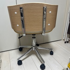 パソコンチェア　椅子　ホワイトの画像