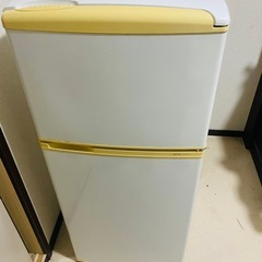SANYO冷蔵庫の画像