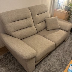 【無料】2人用ソファ　ベージュ色　ニトリ製品の画像