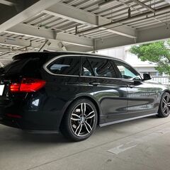 BMW 320d ツーリング ラグジュアリー！7万キロ！革シート！パノラマルーフ！CarPlay！の画像