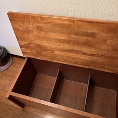 椅子収納の画像