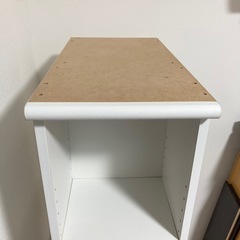 【受渡決定済】洋服掛け付き隙間収納　本棚の画像