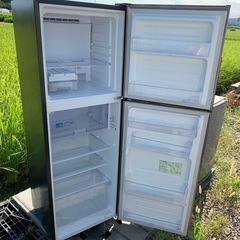 2020年製 SHARP  230L 冷蔵庫の画像