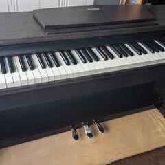 配達無料！！
 YAMAHA ARIUS YDP-131R 電子ピアノ 06年製  ① 天板劣化有りのため激安
兵庫販売支店取扱商品
★京都南〜福知山
🏯東は→姫路〜大阪〜福知山
🍑西は→姫路〜鳥取市〜兵庫〜岡山まで配達無料 ★ジモティーが一番安い！
★ジモティーは設置までお手伝い
【簡単設置】
★ジモティーは即配達、納品可能！の画像