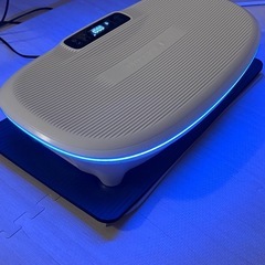 美品ドクターエア 3Dスーパーブレードスマート2 ESB-08 ホワイトの画像
